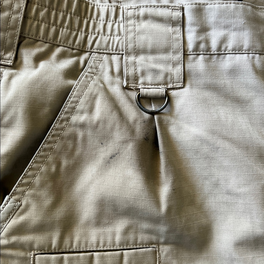 5.11 Tactical Women’s Khaki Cargo Pants 32/34 EUC - Picture 3 of 10
